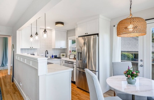 Fairmount Park House | Family-friendly 2 bed home with yard in West Seattle