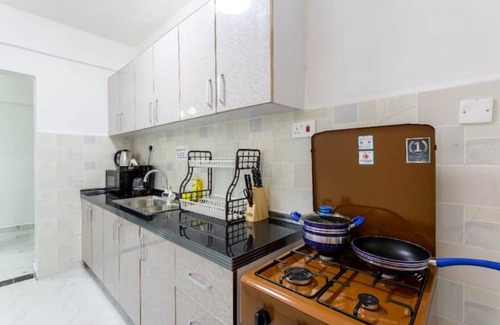 Kilimani Apartment | Family Friendly 2 BR Apt, Yaya Centre, Kilimani