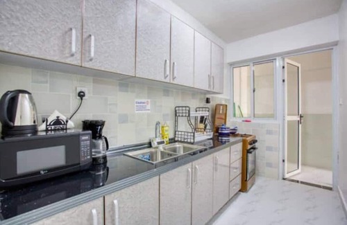 Kilimani Apartment | Family Friendly 2 BR Apt, Yaya Centre, Kilimani