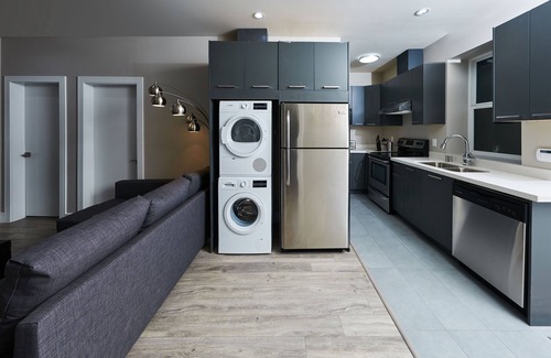 Burnaby Apartment | Family Friendly 3Bed Rooms Basement Suite, The Chateau -Modern & Luxurious