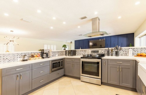 Plantation House | Family-Friendly 4BR 3BA Vacation Rental with Private Pool Near Hard Rock Casino