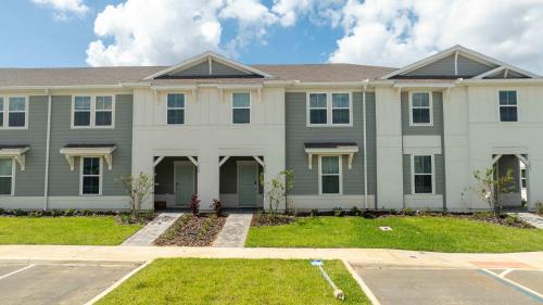 Four Corners House | Family Friendly 5Bd Close to Disney at Windsor Cay 1269