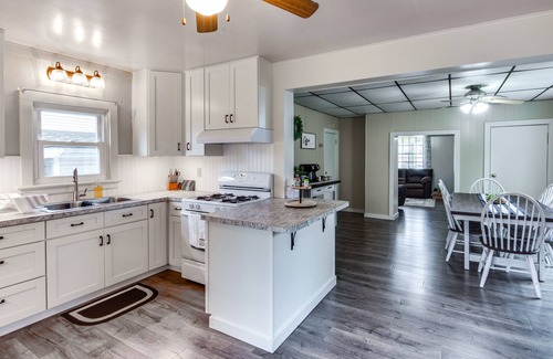 Altoona House | Family-Friendly Altoona Abode w/Spacious Patio!