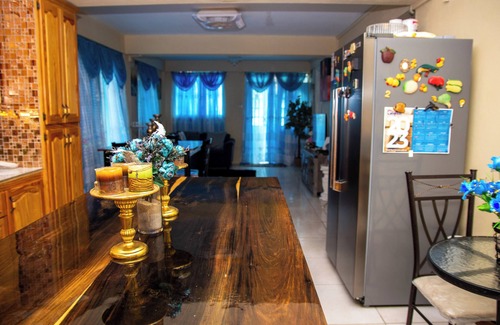 Arnos Vale House | Family-friendly and quiet environment.