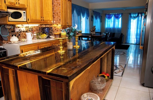 Arnos Vale House | Family-friendly and quiet environment.
