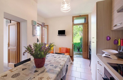 Bellano Apartment | Family-friendly apartment "Castagno 2" with Lake View, Private Terraces & Wi-Fi