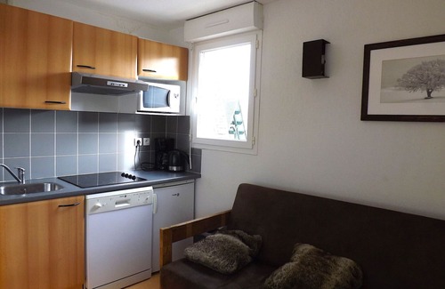 Peyragudes Apartment | Family-Friendly Apt with Balcony, 6 Guests, 500m to Slopes (Spa Access)