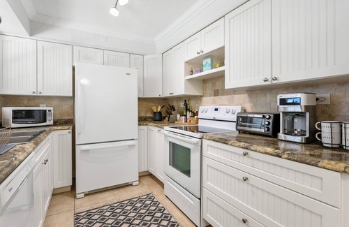 Cypress Point House | Family-Friendly: Beach House Near Pompano Pier, Beach, Shops & Top Restaurants.