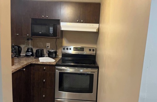 Bridlewood House | Family Friendly Basement Suite near to Spruce Meadows