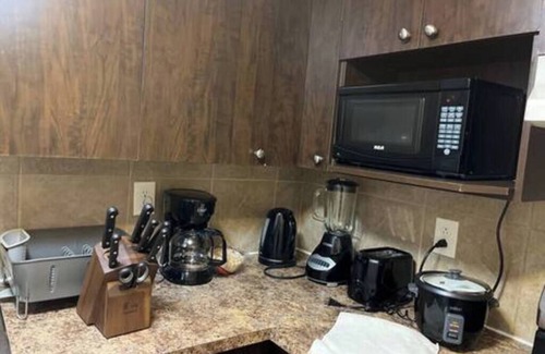 Bridlewood House | Family Friendly Basement Suite near to Spruce Meadows