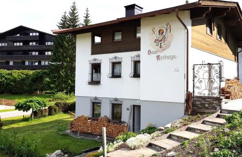 Seefeld in Tirol Apartment | Family Friendly Chalet - Central with Beautiful Mountain Views
