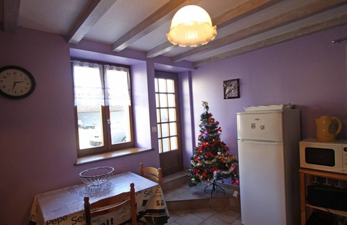 Le Val-d'Ajol Cottage | Family-Friendly Countryside Cottage with Modern Amenities, Near Thermal Baths and Nature Spots