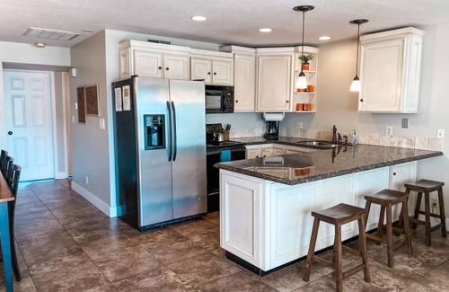 St. George Condo | Family Friendly Condo w/Shared Pools & Amenities