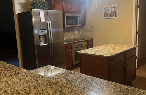 Amarillo House | Family Friendly Cul-de-sac