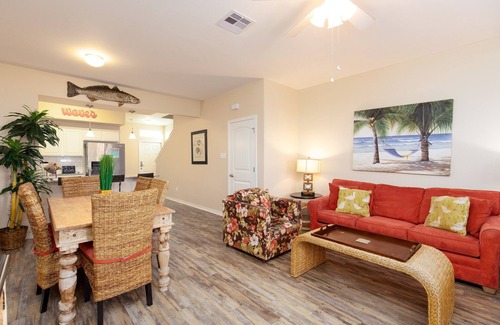 Corpus Christi House | Family-Friendly home w/Heated Pool, Playground, & a Short Drive to the Beach