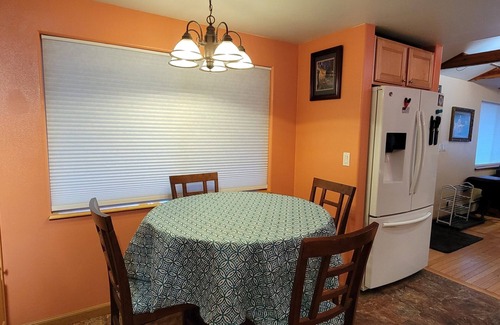 Kenai House | Family friendly home next to the beach!