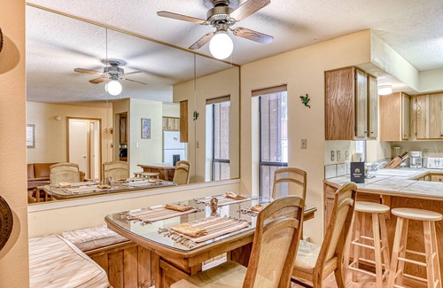 Angel Fire Condo | Family-friendly home close to mountain and restaurants - 1 dog okay