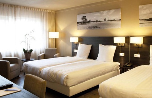 Bosgebied Hotel | Family-Friendly Hotel Stay Near Soestduinen and Amersfoort Zoo - 3 Units