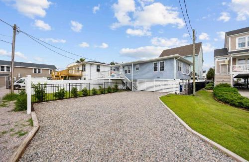 Cherry Grove Beach House | Family-Friendly House with Pool Steps from the Sand