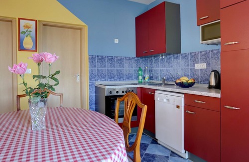 Kastel Sucurac House | Family friendly house with a swimming pool Kaštel Sućurac, Kaštela (K-14047)