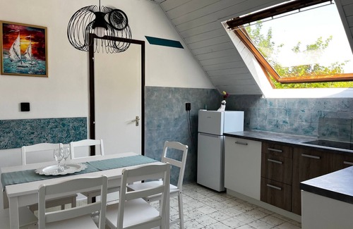 Balatonfoldvar Apartment | Family friendly Private pool Quiet location, own garden Walking distance to Lake Balaton