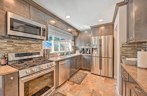 Kirkland House | Family-Friendly Kirkland Home ~ 1 Mi to Downtown