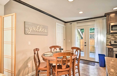 Kirkland House | Family-Friendly Kirkland Home ~ 1 Mi to Downtown