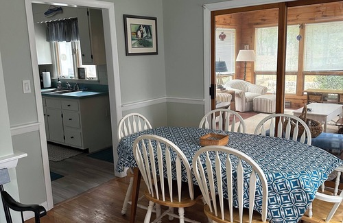 South Dennis House | Family Friendly Mid CapeHome Close to all Beaches Sleeps 6 Steps to Kelly Bay