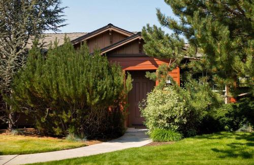 Southern Crossing House | Family Friendly - Minutes to Old Mill - Sleeps 6