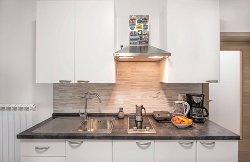 Grabri Apartment | Family-friendly Modern Apartment