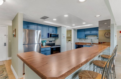 Ormond-by-the-Sea Condo | Family-friendly ocean view on no-drive Ormond with heated beachfront pool and garage