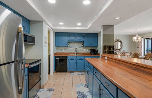 Ormond-by-the-Sea Condo | Family-friendly ocean view on no-drive Ormond with heated beachfront pool and garage