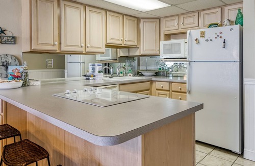North Ocean City Condo | Family-friendly oceanfront condo w/private balcony - stunning views!