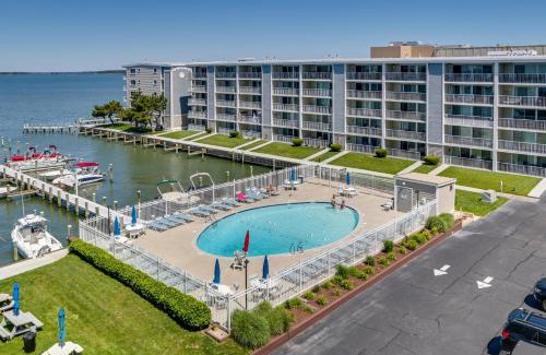 Midtown Ocean City Apartment | Family-Friendly Ocean City Condo Walk to Beach!