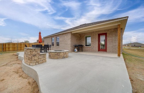 Broken Arrow House | Family-Friendly, Pets Welcome Broken Arrow Gem!