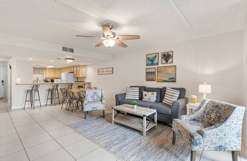 Little Venice Condo | Family friendly, Retirement friendly Beach condo-150 steps to beach!
