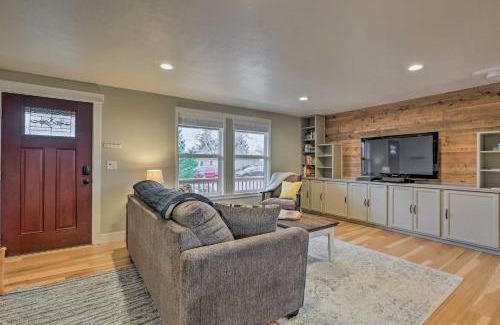 Redmond House | Family-Friendly Redmond Getaway Walk to Dtwn
