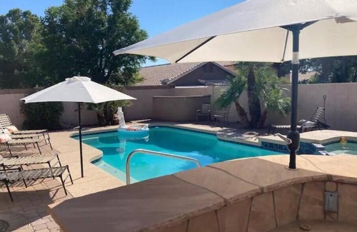 Superstition Springs House | Family friendly, Relaxing, Heated Pool+spa