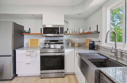 South Hill House | Family-Friendly Retreat near Cornell & Downtown