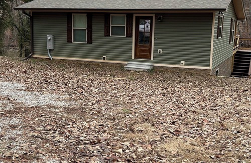 Rogersville Cabin | Family Friendly River Cabin! Bring the boat!