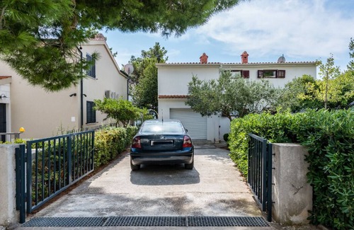 Medici Villa | Family-friendly sea front beach house sleeps 4-5 in Medići, Omiš, Split Riviera