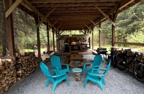 Bear Creek Other | Family Friendly Yurt Glamping, Perfect for an Alaskan Adventure