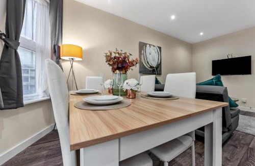 Surrey Docks Apartment | Family Friendly, Zone 2, 2 Beds, Overground
