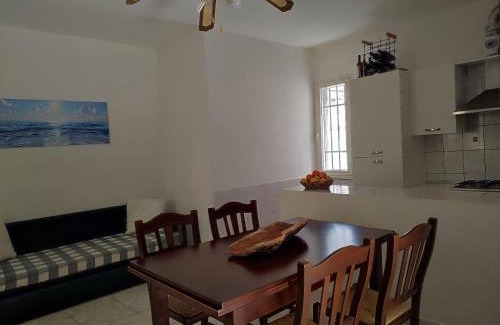 Galtelli House | Family & Friends - First floor - South West wing - Fully equipped with view - 15 minutes drive by car to the seaside