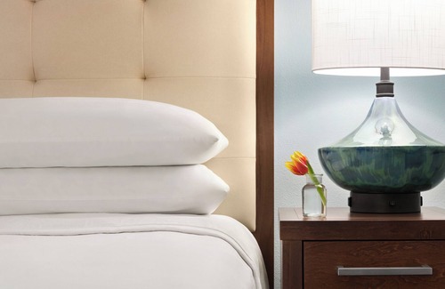 Villas Hotel | Family & Friends Getaway! 4 Comfortable Units, Close to CenturyLink Sports Complex!