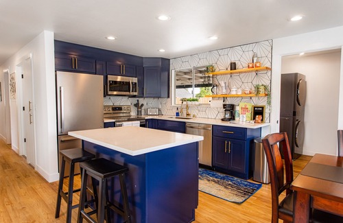West End House | Family Fun Haven: Spacious Retreat with Games, Arcade & beautiful Kitchen