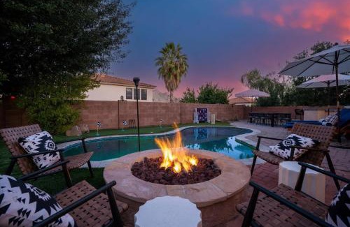 The Villages Of La Canada House | Family FUN Pool Movie Theater PuttPutt