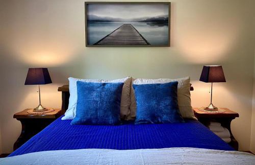 Doe Bay House | Family Fun, Private, Close To Trails, Beaches