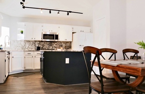 McCullough Hills House | Family Fun & Strip-Access – Pet-Friendly 3BR Home w/Game Room!