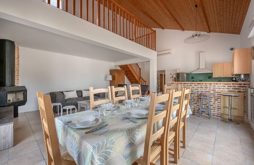 La Plaine-sur-Mer House | Family getaway at La Plaine-sur-Mer